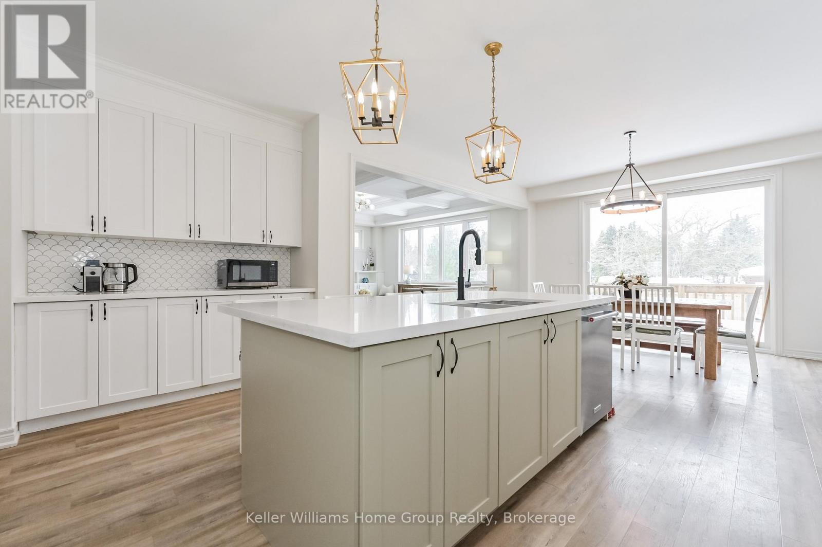 136 Harpin Way E, Centre Wellington, Ontario  N1M 0G9 - Photo 16 - X12164865