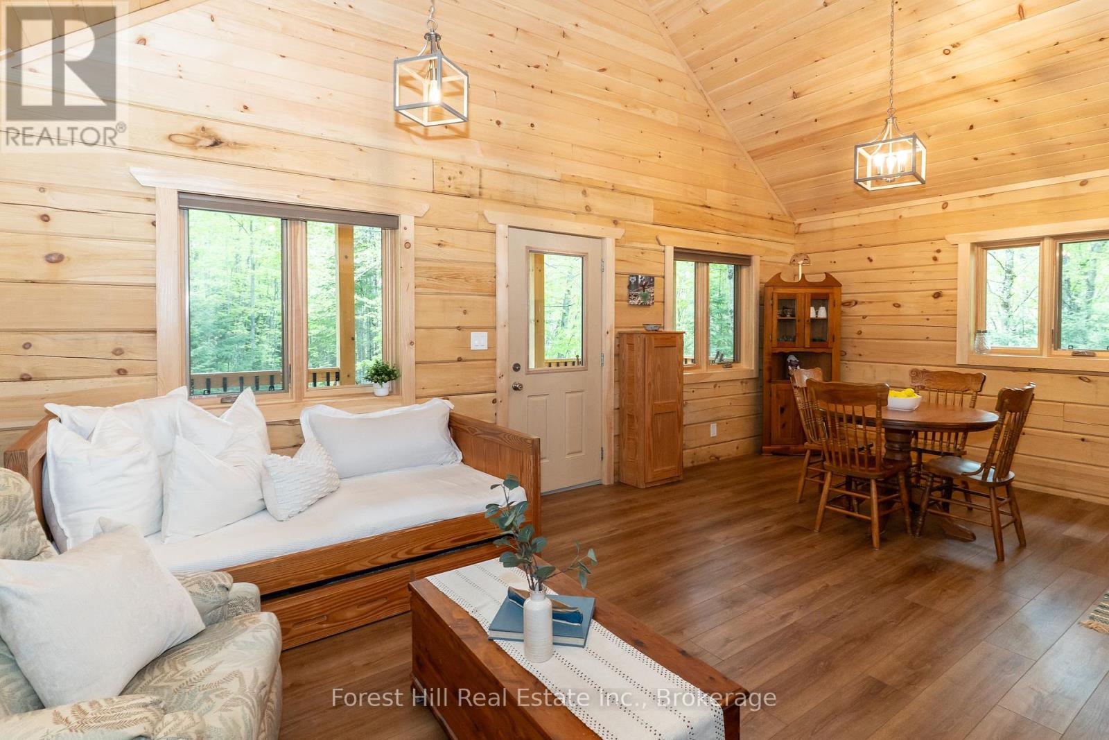 1175 Paint Lake Road, Lake Of Bays, Ontario  P0A 1E0 - Photo 8 - X12164874