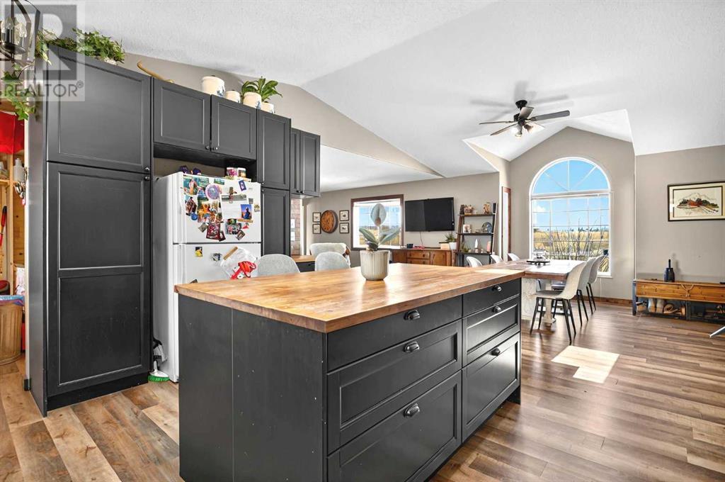 482001 128 Street W, Rural Foothills County, Alberta  T1S 6A1 - Photo 7 - A2209682