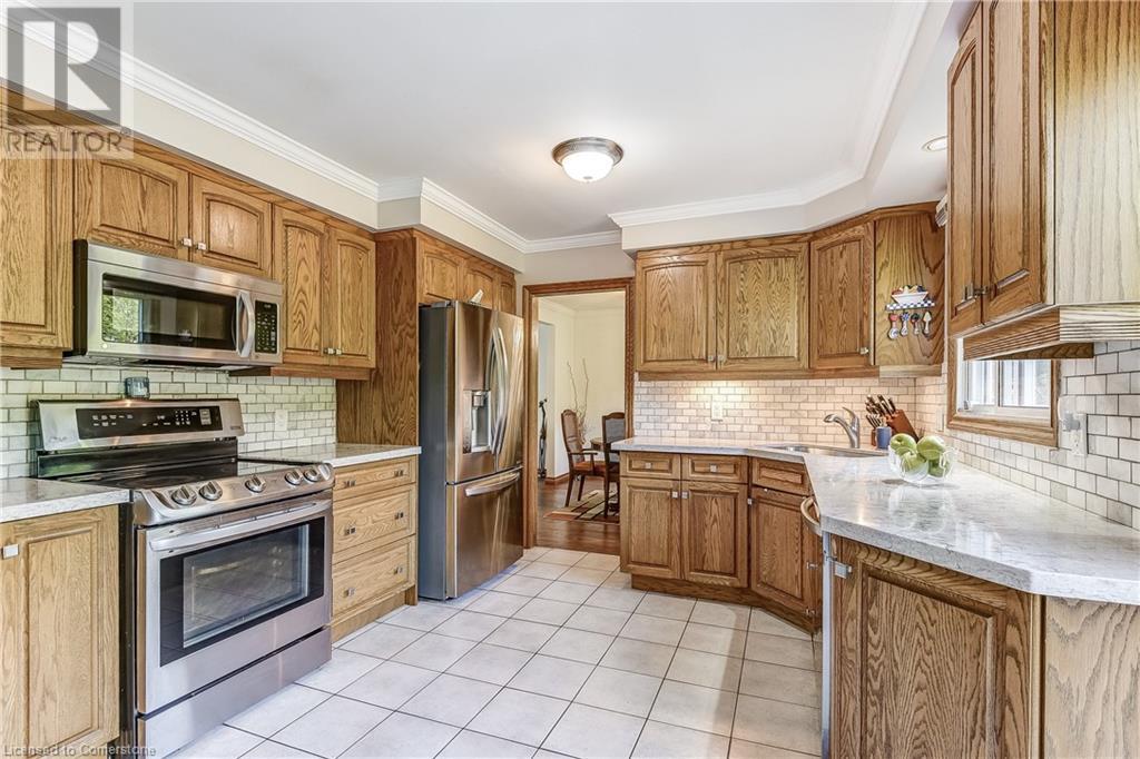 645 Dynes Road, Burlington, Ontario  L7N 2V7 - Photo 17 - 40730780