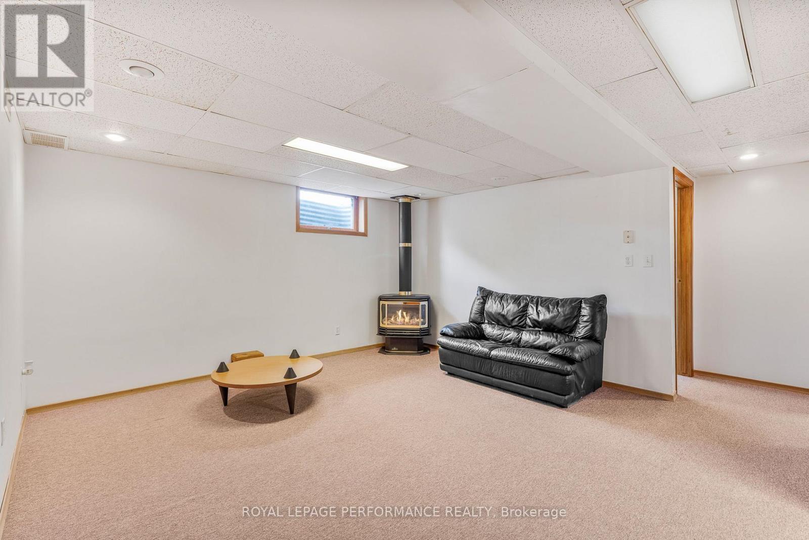 61 Albert Street, Russell, Ontario  K0A 1W1 - Photo 17 - X12164807