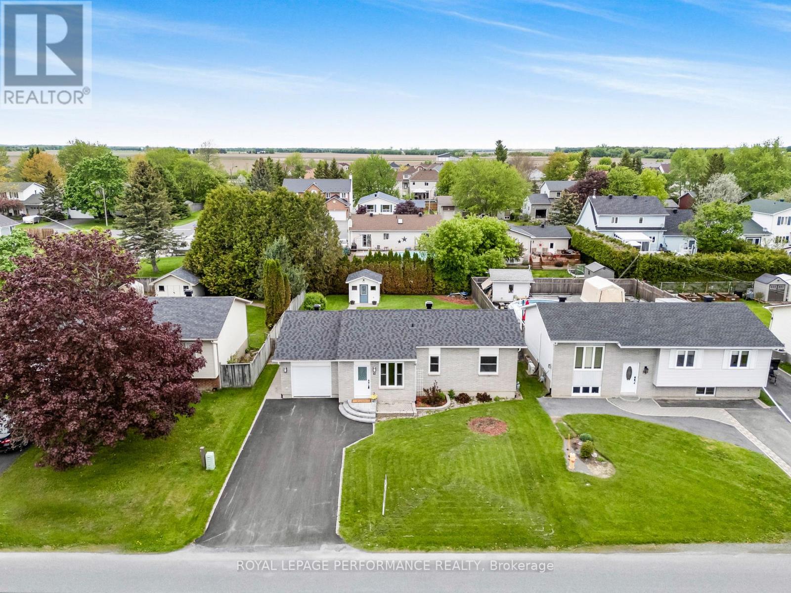 61 Albert Street, Russell, Ontario  K0A 1W1 - Photo 30 - X12164807
