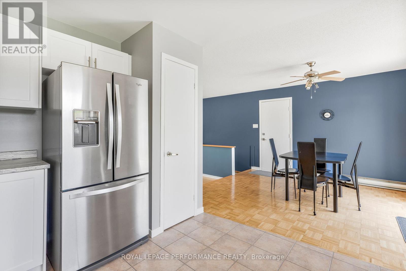 61 Albert Street, Russell, Ontario  K0A 1W1 - Photo 4 - X12164807