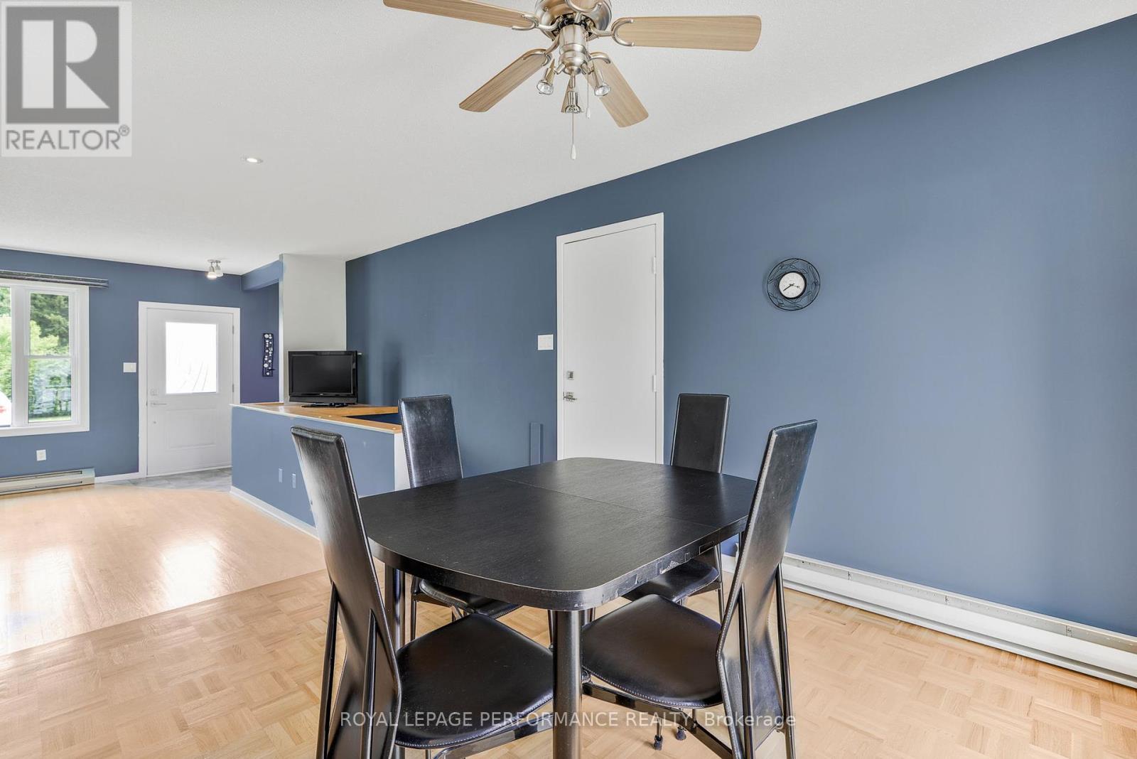 61 Albert Street, Russell, Ontario  K0A 1W1 - Photo 8 - X12164807