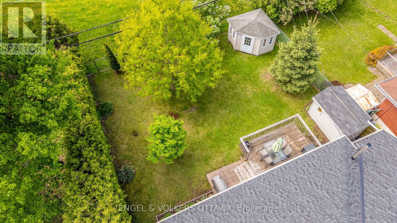624 Browning Avenue, Ottawa, Ontario  K1G 0T9 - Photo 44 - X12164878