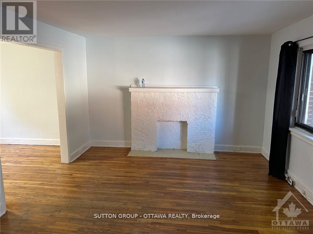 50 Armstrong Street, Ottawa, Ontario  K1Y 2V7 - Photo 3 - X12164892