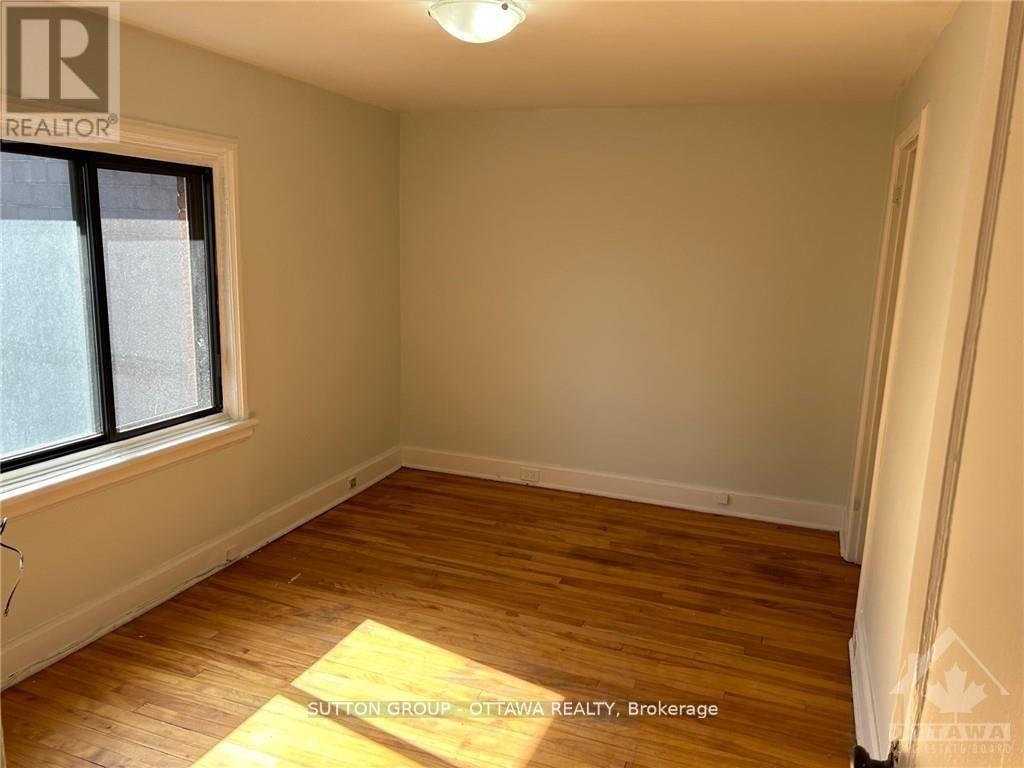 50 Armstrong Street, Ottawa, Ontario  K1Y 2V7 - Photo 8 - X12164892