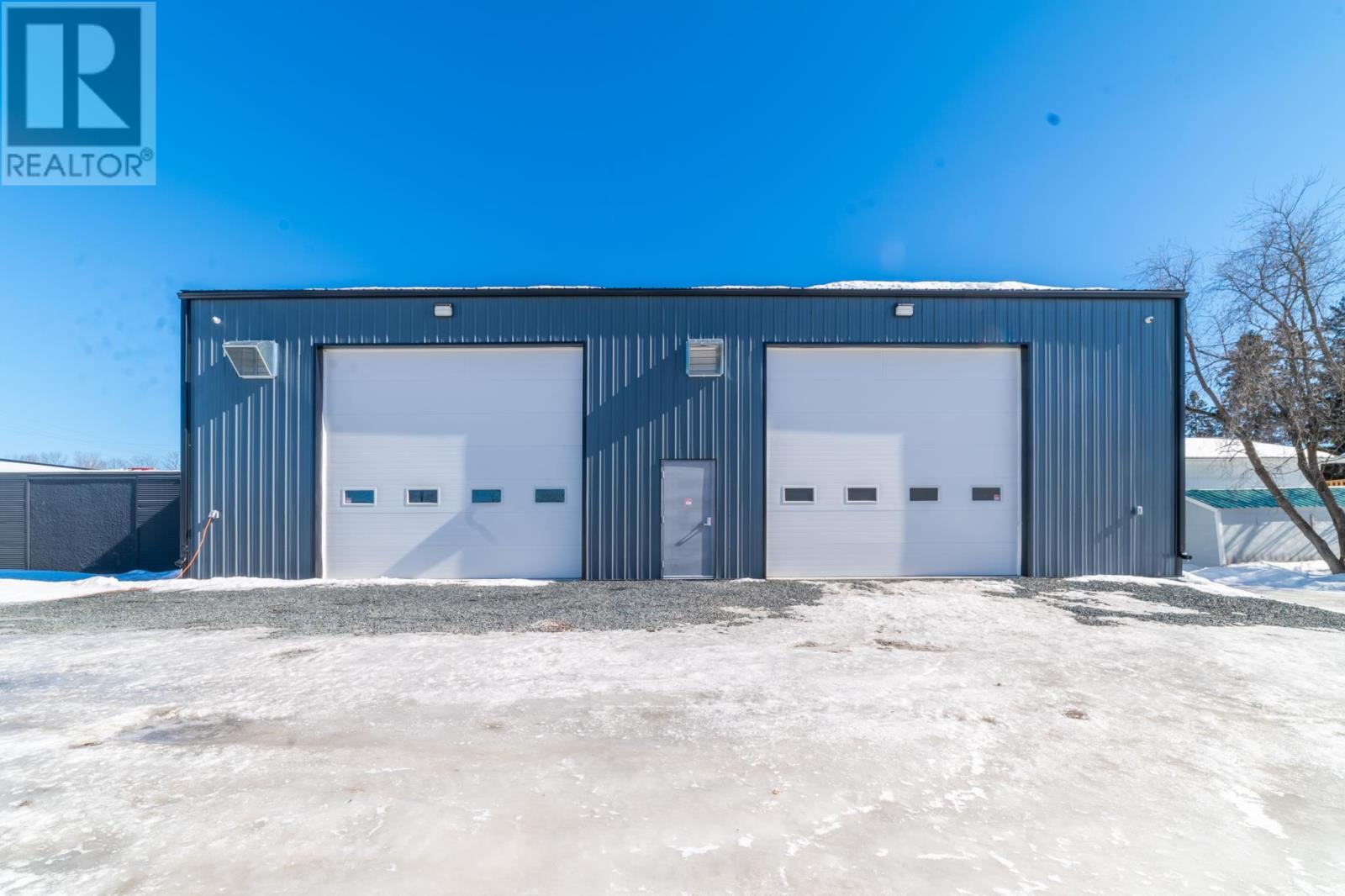 1095 Railway Street, Kenora, Ontario  P9N 0B2 - Photo 28 - TB250464