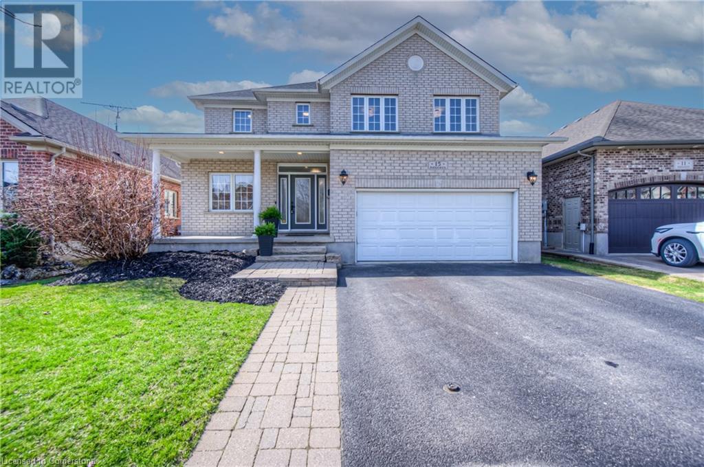 Property at 15 PARKHAVEN Drive image 2