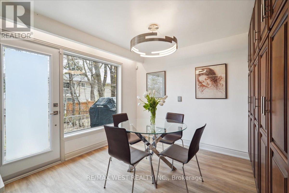 40 Arlstan Drive, Toronto, Ontario  M3H 4V9 - Photo 9 - C12113886