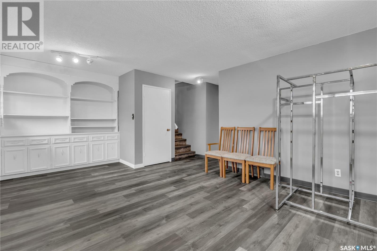 2 Lloyd Bay, Regina, Saskatchewan  S4R 5T6 - Photo 24 - SK006738