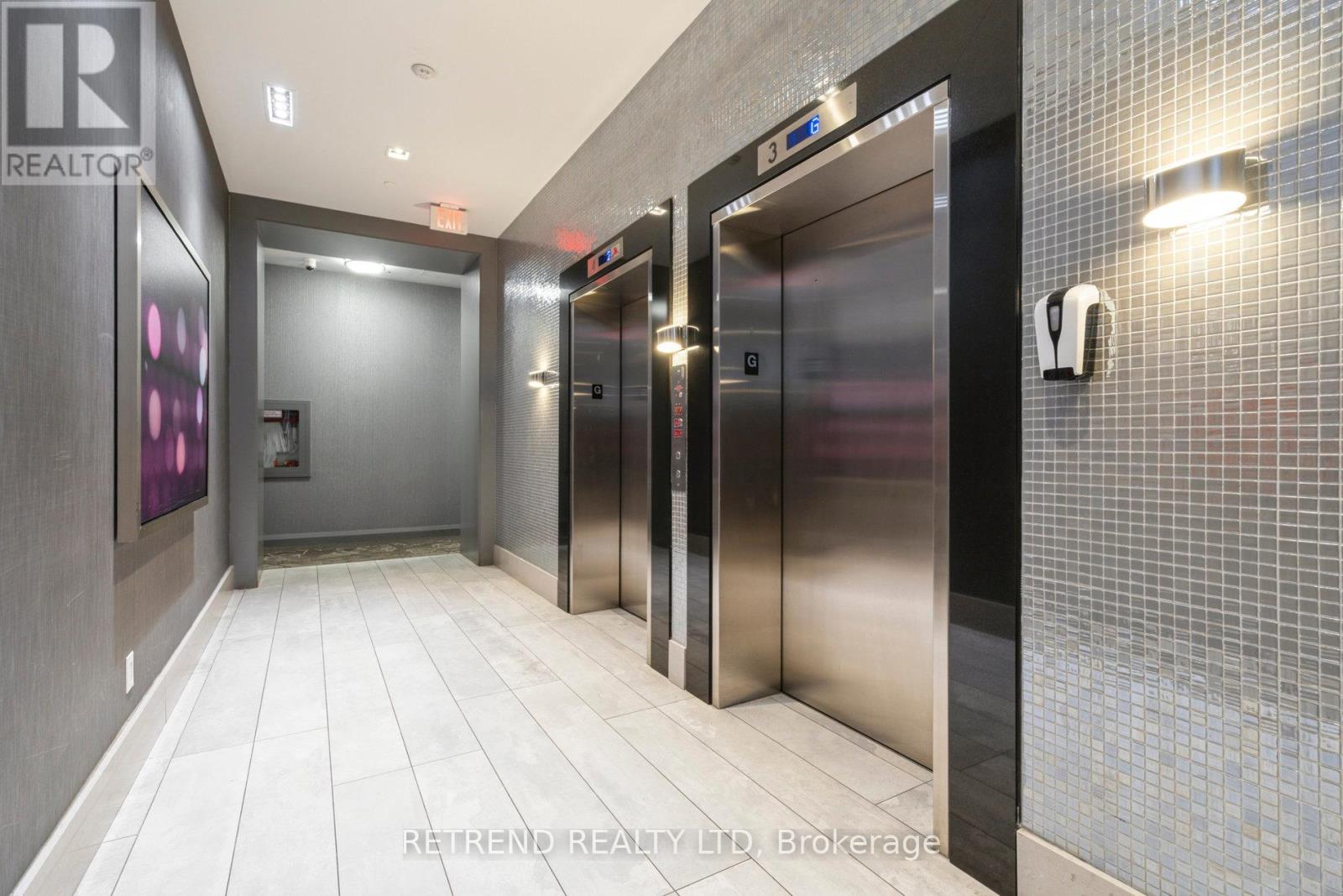 1116 - 525 Adelaide Street W, Toronto, Ontario  M5V 3W8 - Photo 6 - C12164691