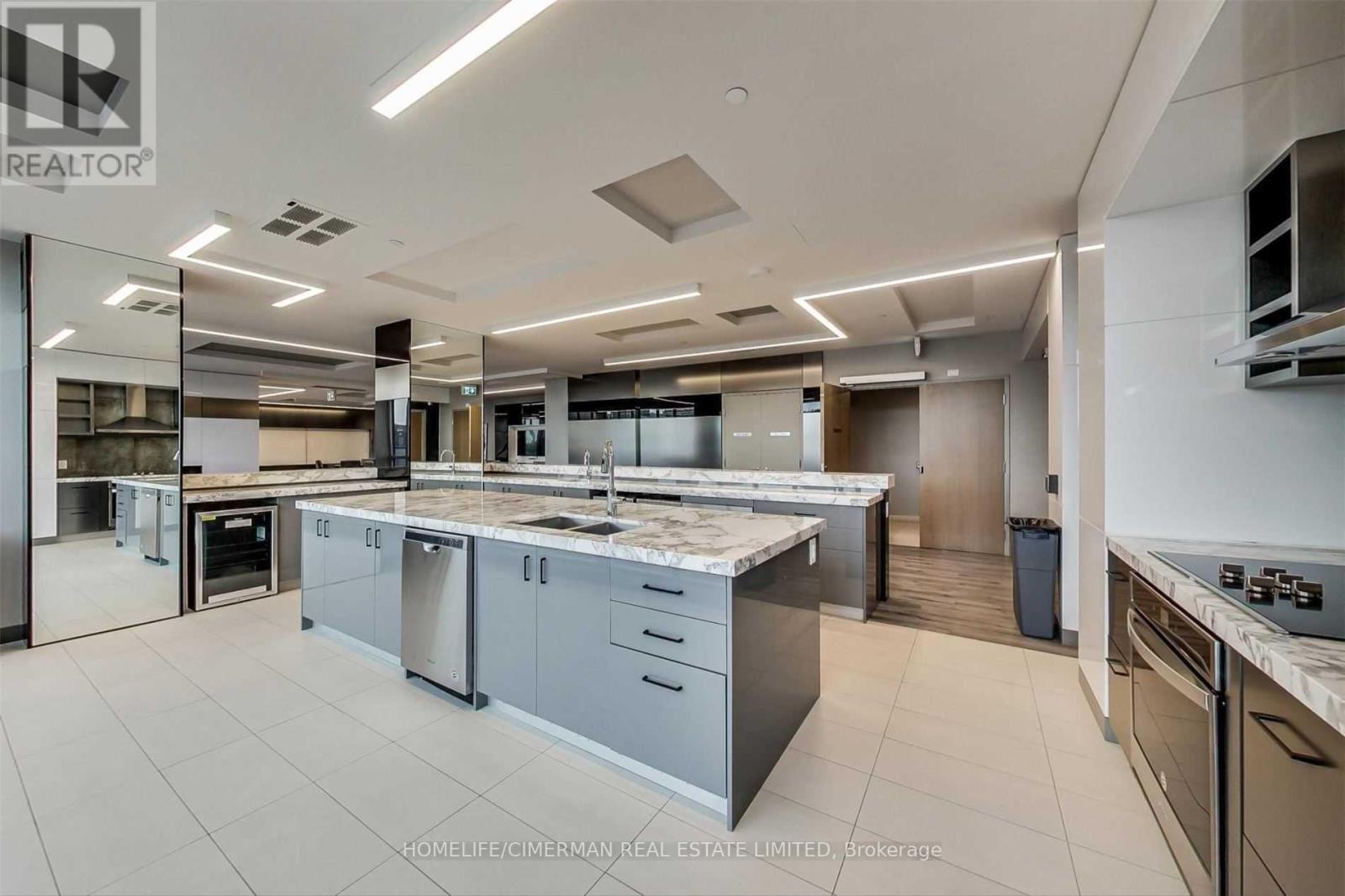 1306 - 1603 Eglinton Avenue W, Toronto (Oakwood Village), Ontario  M6E 0A1 - Photo 33 - C12164760