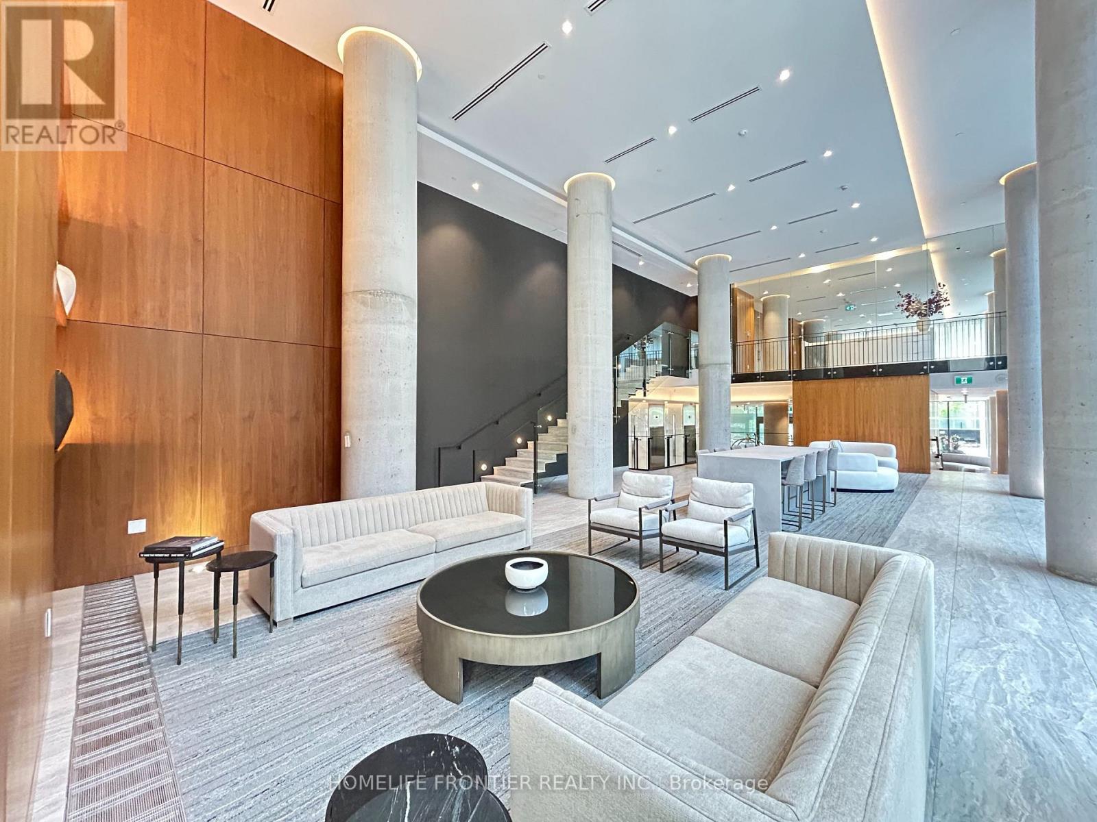 806 - 99 Foxbar Road, Toronto, Ontario  M4V 0B2 - Photo 5 - C12164860