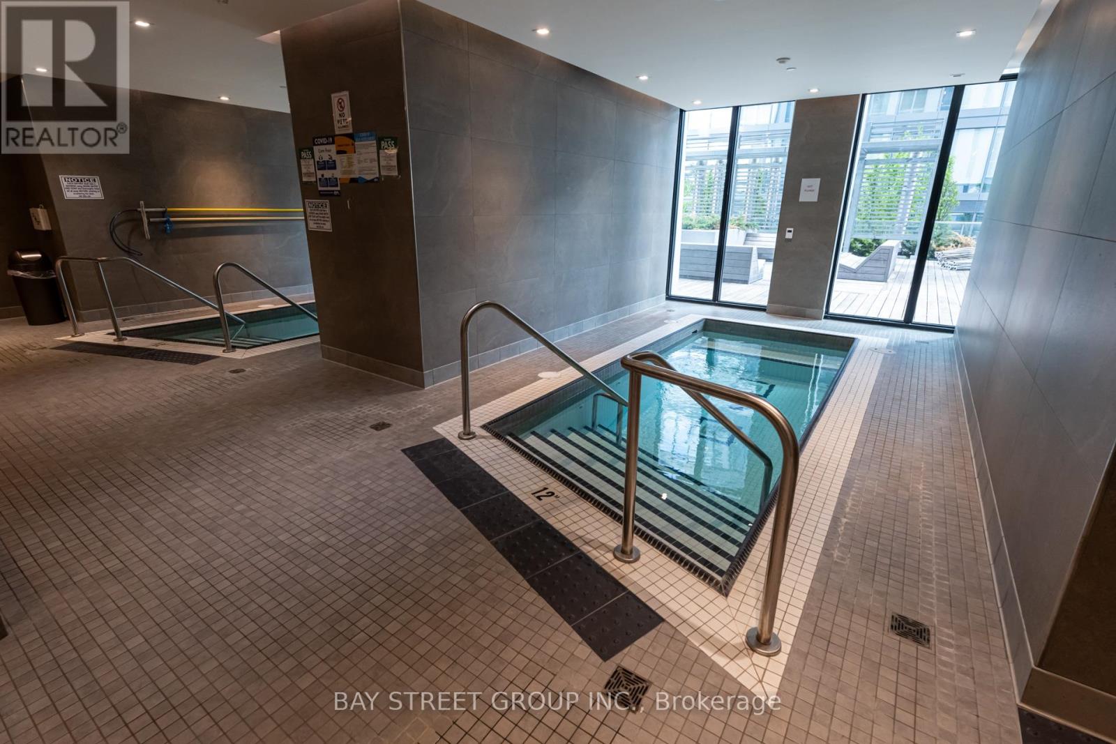 5009 - 1 Yorkville Avenue, Toronto (Annex), Ontario  M4W 0B1 - Photo 24 - C12164869