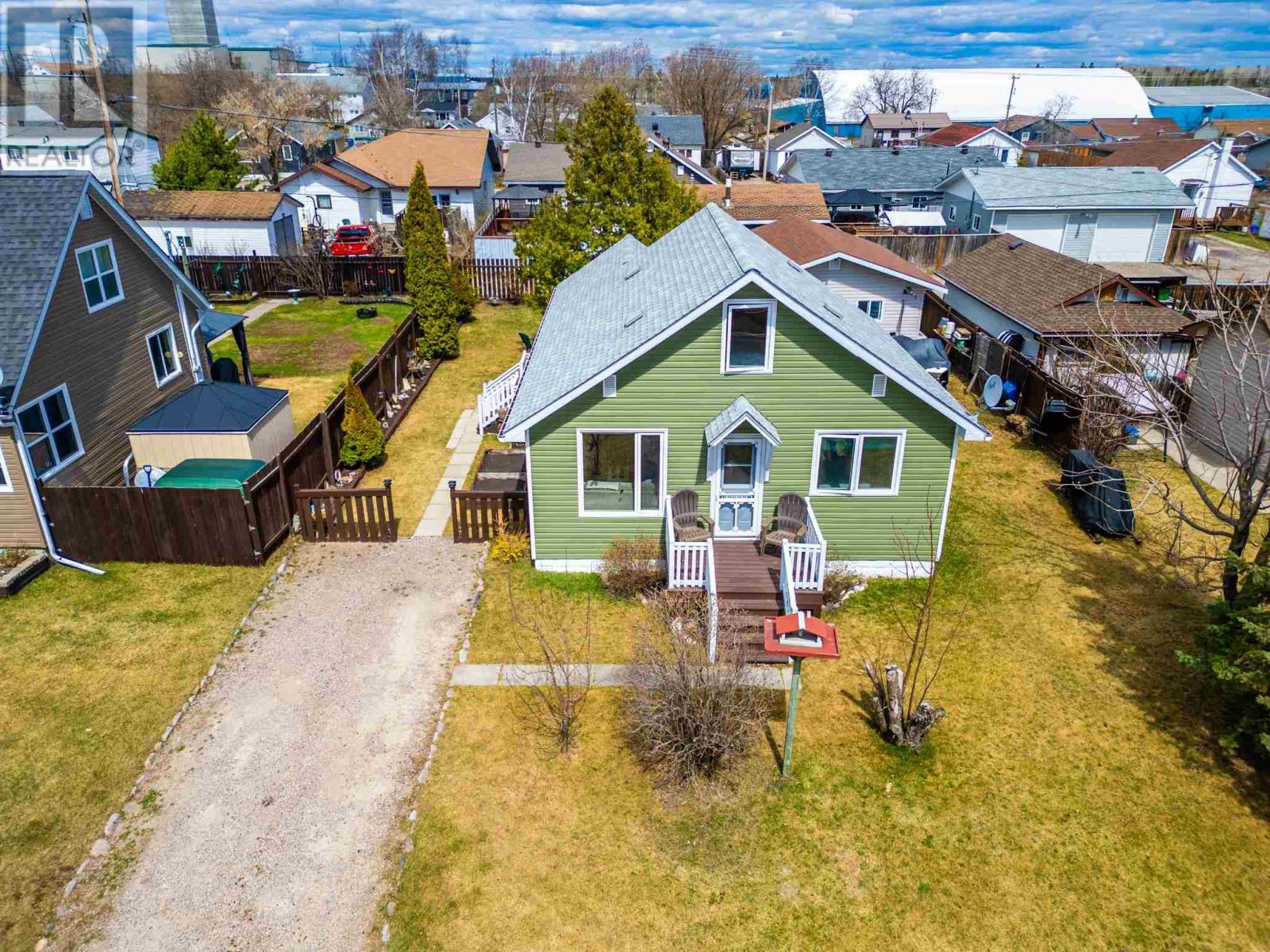 17 Macintosh St, Cochenour, Ontario  P0V 1L0 - Photo 30 - TB251111