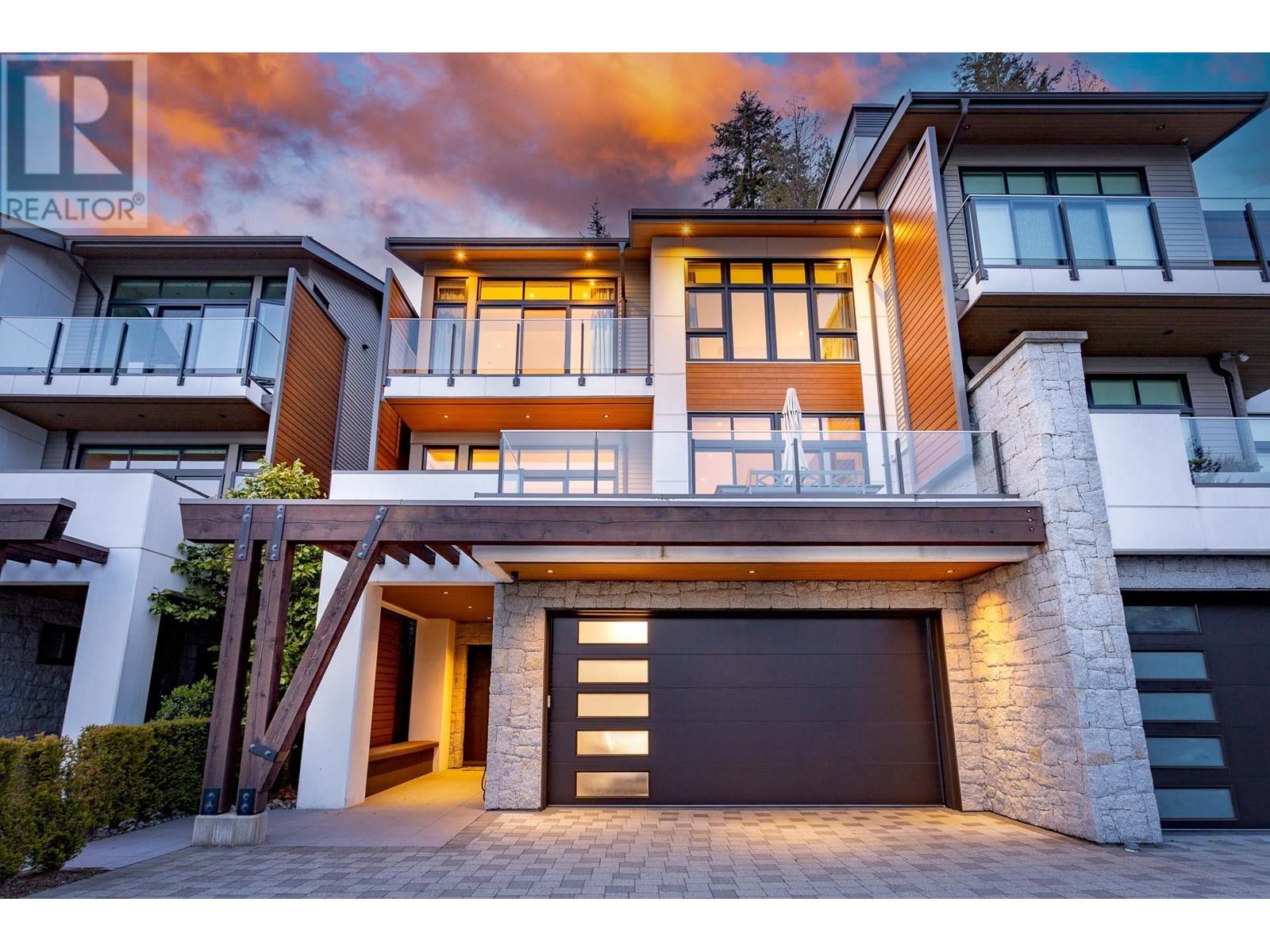 2823 Chippendale Road, West Vancouver, British Columbia  V7S 0A7 - Photo 1 - R3004230