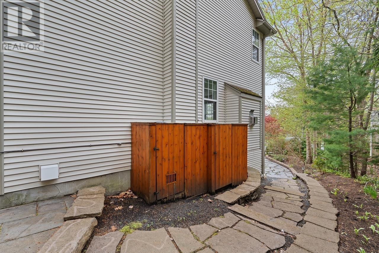 26 Centre Street, Bedford, Nova Scotia  B4A 2B2 - Photo 43 - 202511847