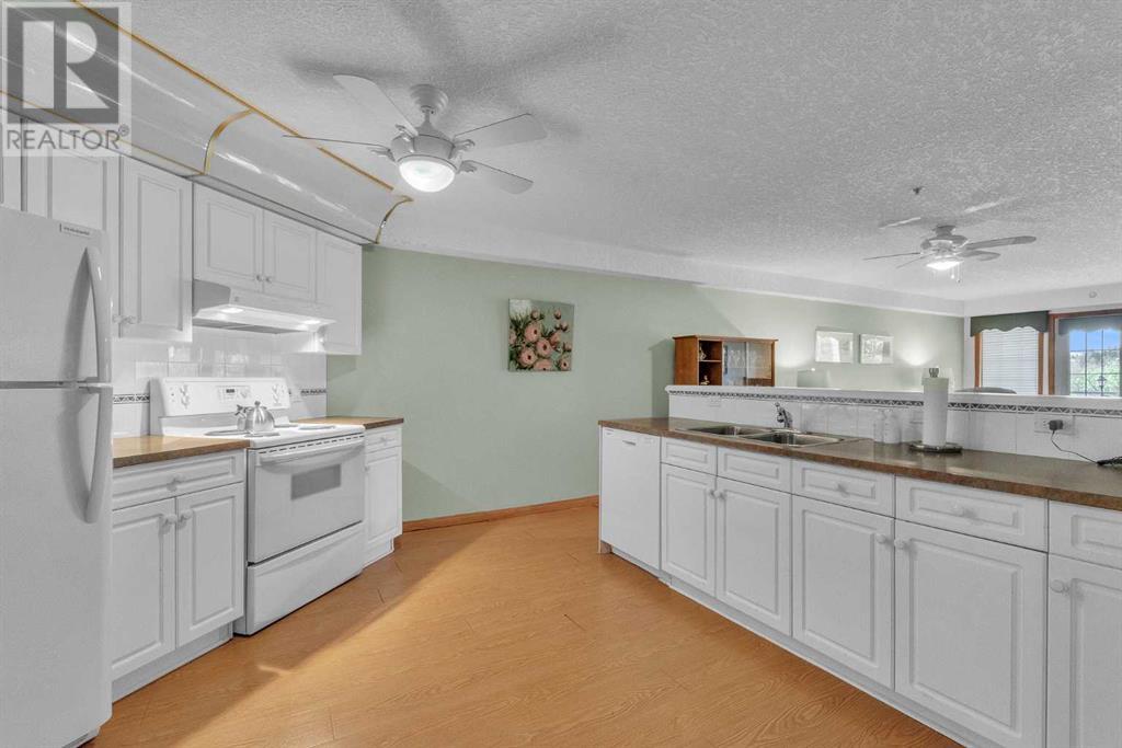 Property at 133, 6868 Sierra Morena Boulevard SW image 5