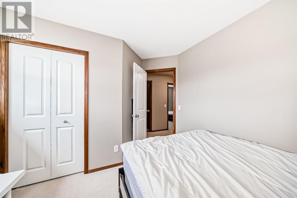 119 West Creek Meadow, Chestermere, Alberta  T1X 1S9 - Photo 37 - A2222624