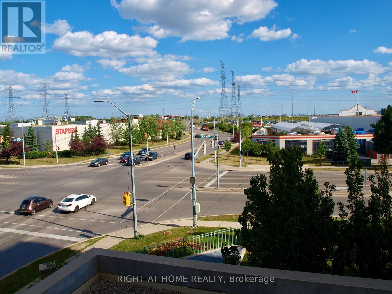 310 - 11 Oneida Crescent, Richmond Hill, Ontario  L4B 0A1 - Photo 18 - N12158372