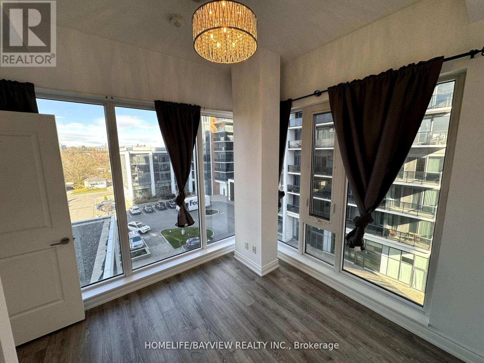509 - 9618 Yonge Street, Richmond Hill (North Richvale), Ontario  L4C 0X5 - Photo 7 - N12164622