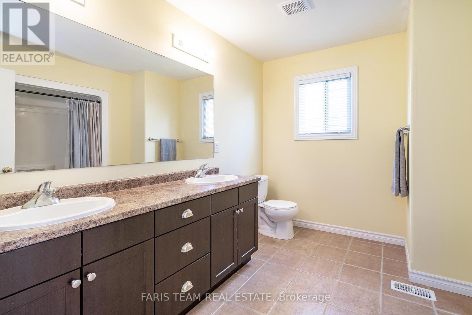 108 Quigley Street, Essa, Ontario  L0M 1B6 - Photo 13 - N12164624