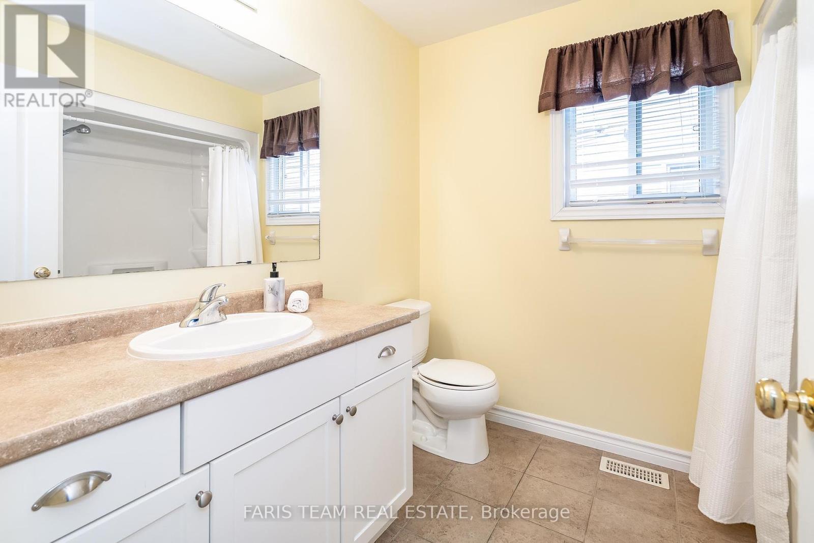 108 Quigley Street, Essa, Ontario  L0M 1B6 - Photo 16 - N12164624