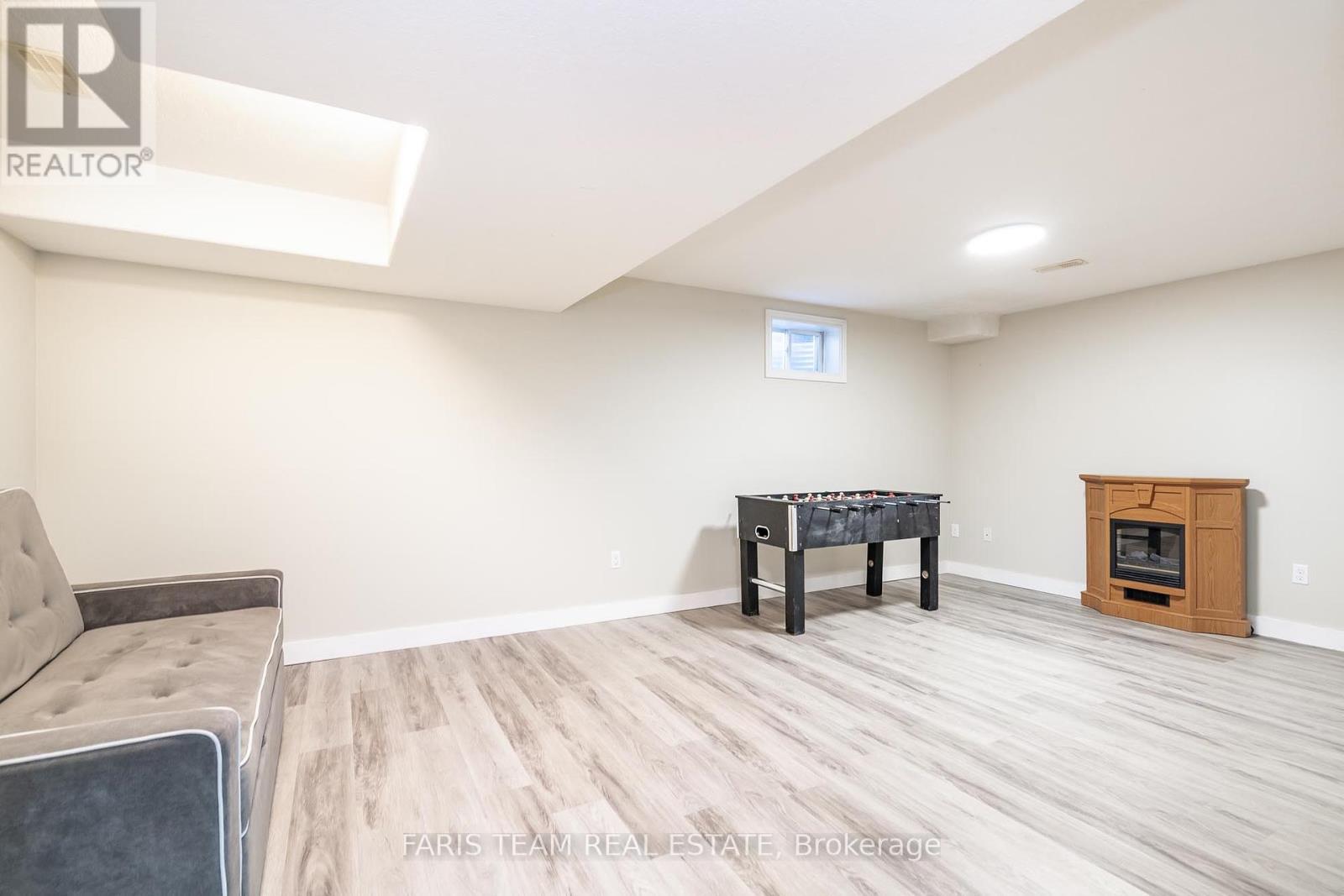 108 Quigley Street, Essa, Ontario  L0M 1B6 - Photo 17 - N12164624