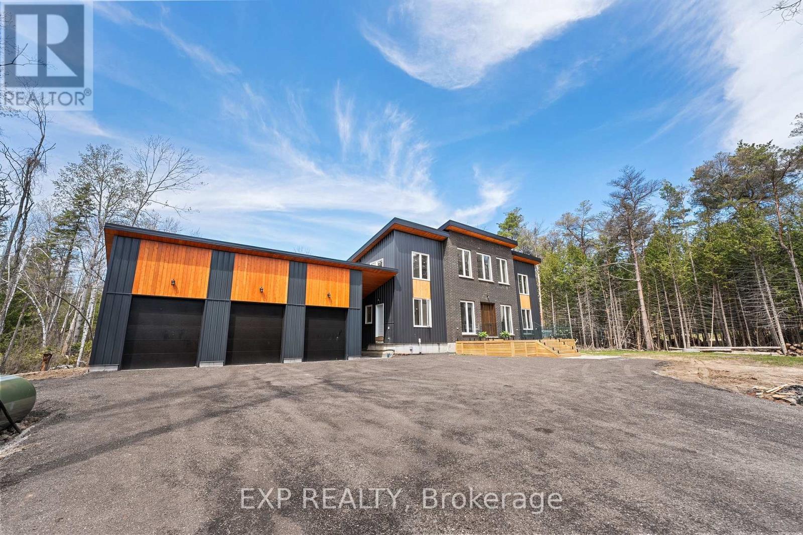 389 Concession 2 Road, Brock, Ontario  L0C 1H0 - Photo 2 - N12164651
