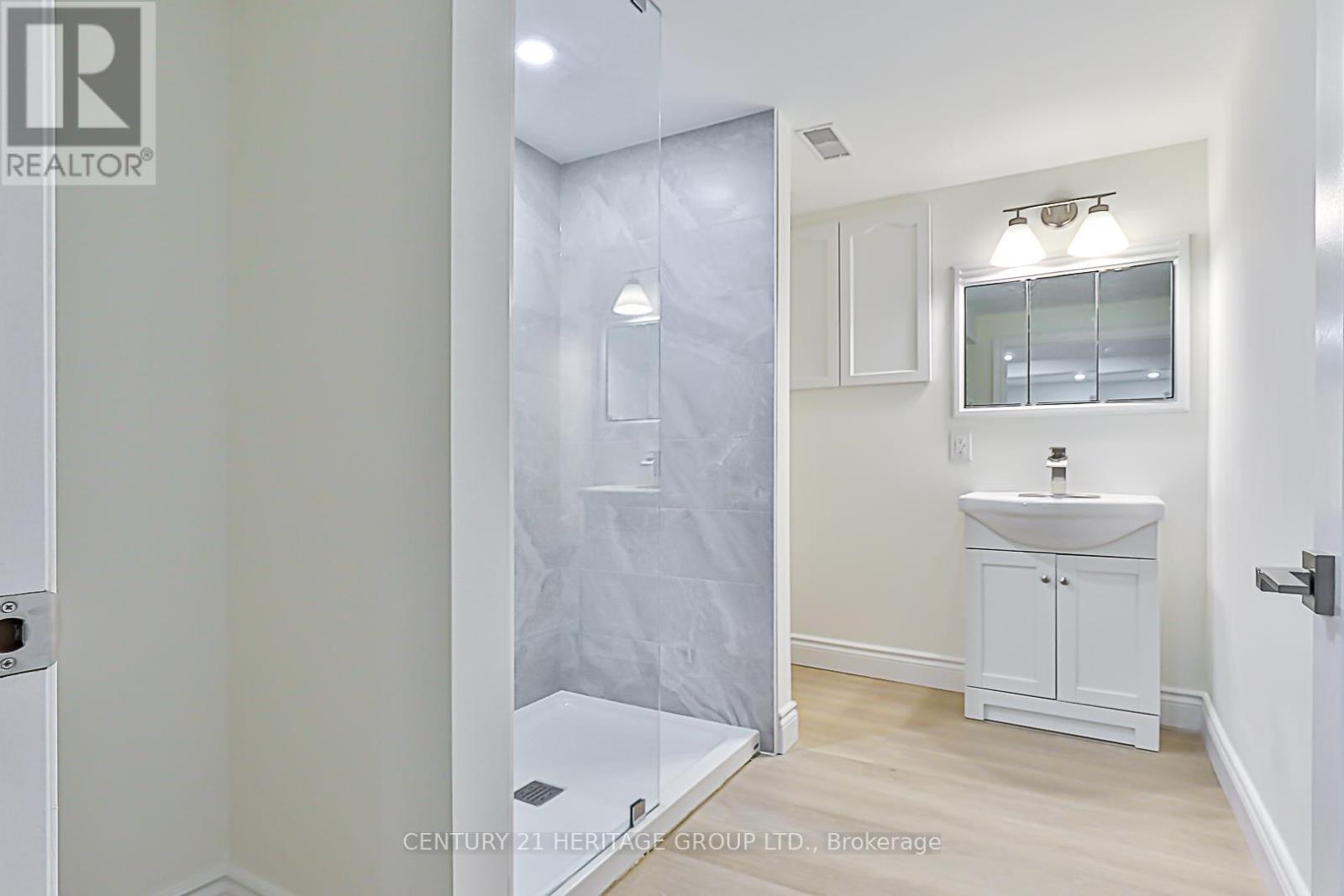 35 Buchanan Crescent, Aurora, Ontario  L4G 5K4 - Photo 37 - N12164655