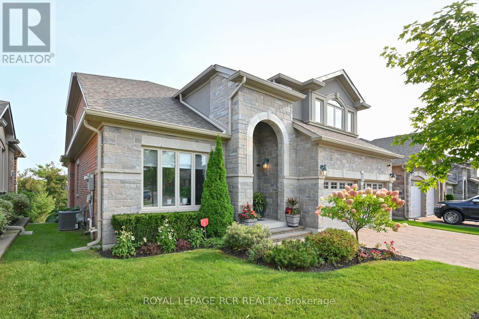 Property at 111 RIDGE WAY image 2