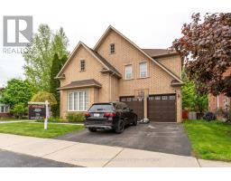 9 GLENIS GATE, Richmond Hill, Ontario