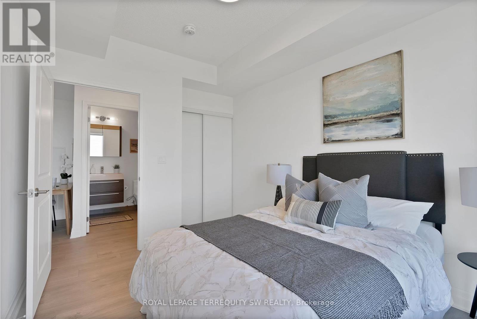 616 - 10 Rouge Valley Drive W, Markham, Ontario  L6G 0G9 - Photo 14 - N12164773