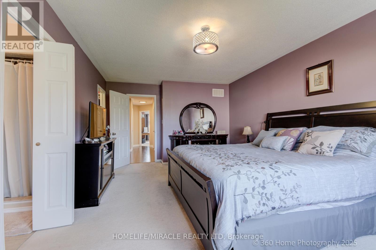 193 Orr Drive, Bradford West Gwillimbury, Ontario  L3Z 0S2 - Photo 19 - N12164777