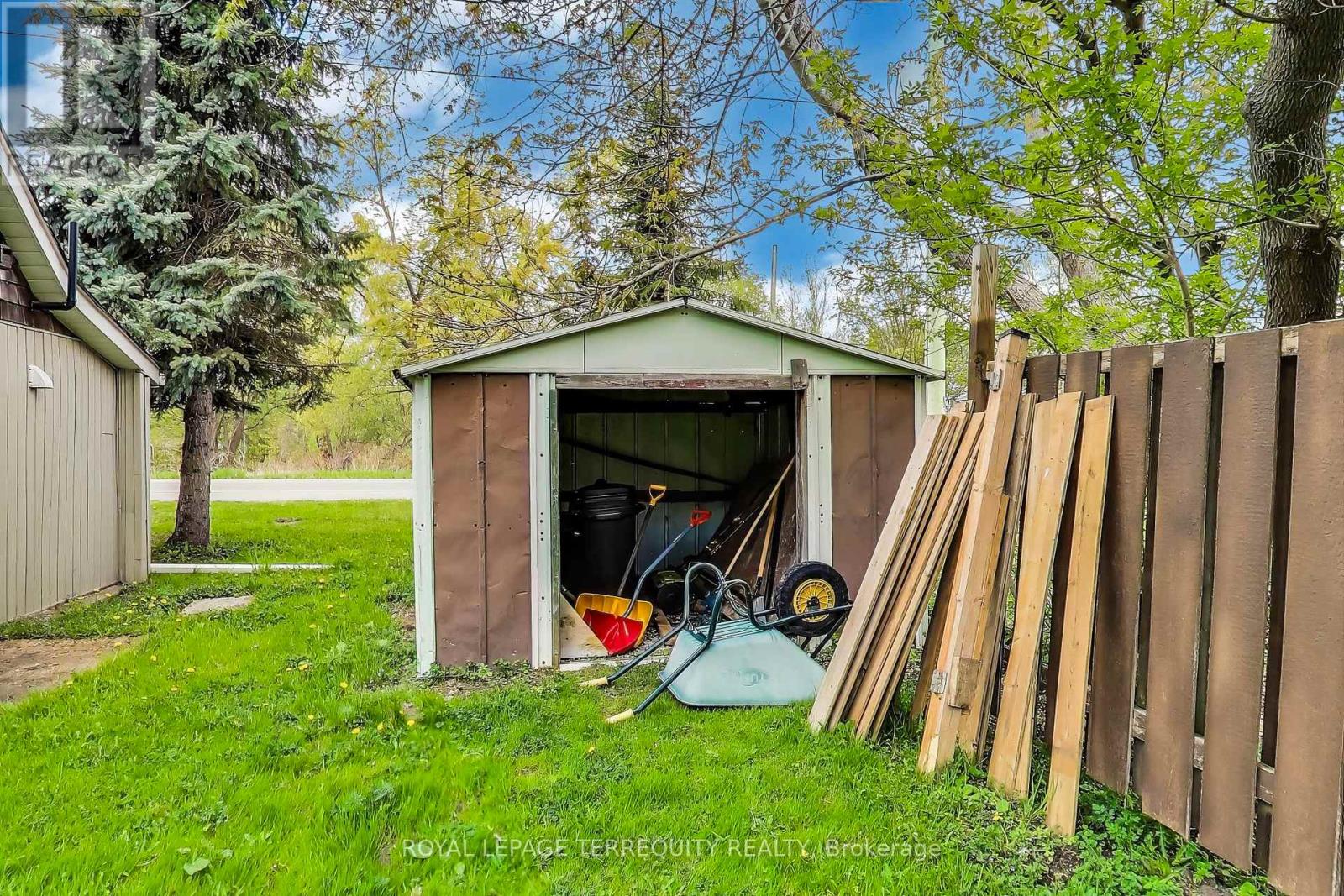 3251 Ravenshoe Road, East Gwillimbury, Ontario  L0G 1R0 - Photo 29 - N12164830