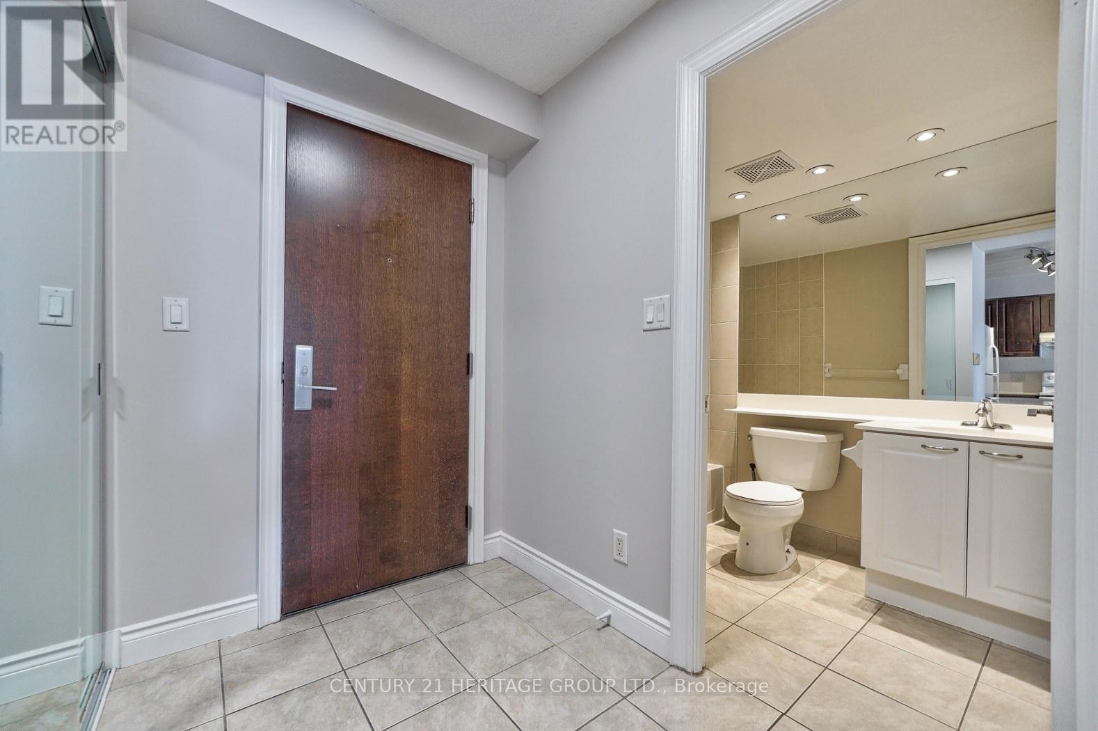509 - 88 Times Avenue, Markham, Ontario  L3T 7Z4 - Photo 2 - N12164895