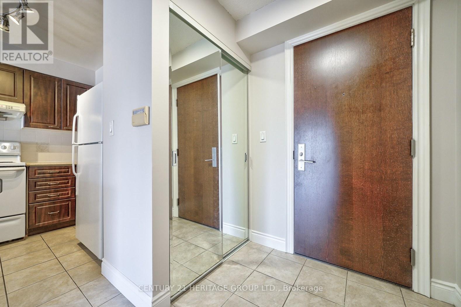 509 - 88 Times Avenue, Markham, Ontario  L3T 7Z4 - Photo 3 - N12164895