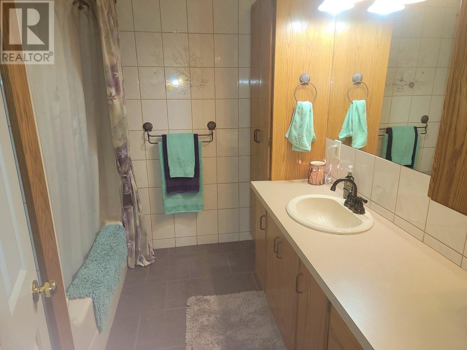 104 Centennial Dr, Schreiber, Ontario  P0T 2S0 - Photo 35 - TB251263