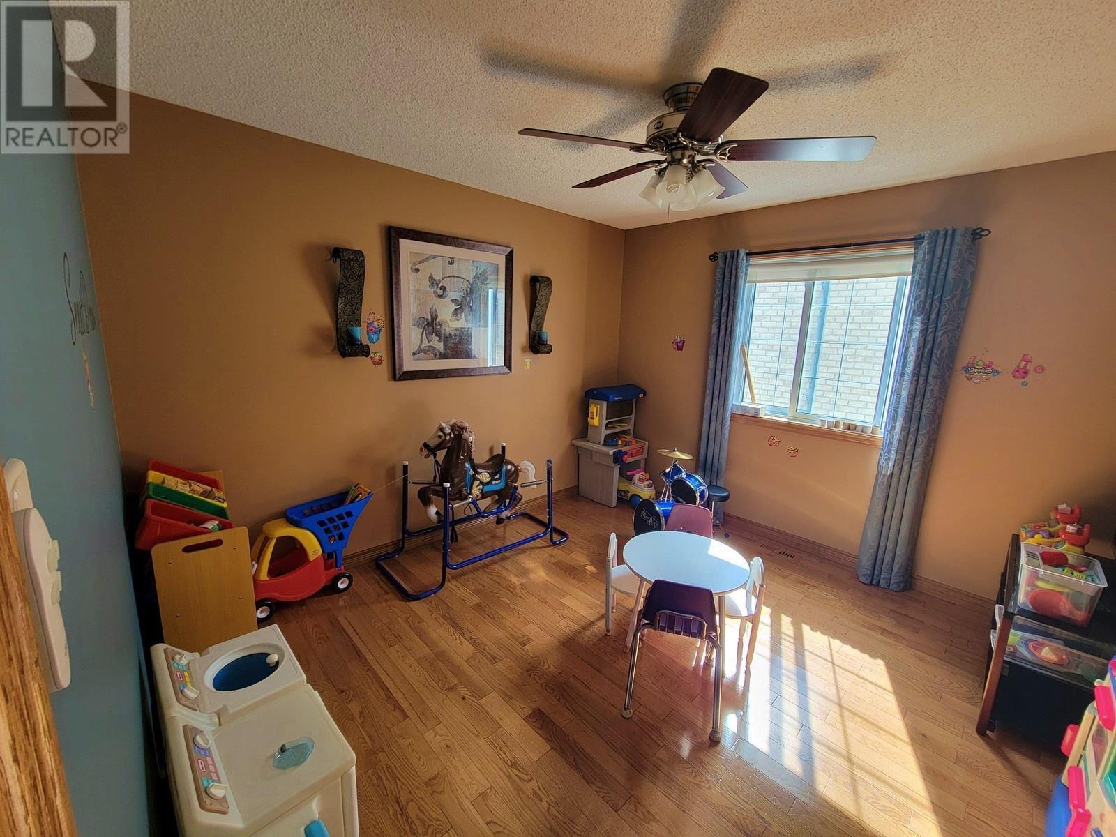 104 Centennial Dr, Schreiber, Ontario  P0T 2S0 - Photo 39 - TB251263