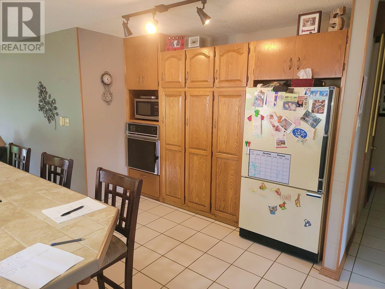 104 Centennial Dr, Schreiber, Ontario  P0T 2S0 - Photo 5 - TB251263
