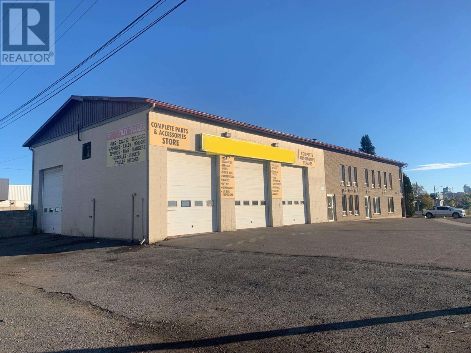 440 Central Ave, Thunder Bay, Ontario