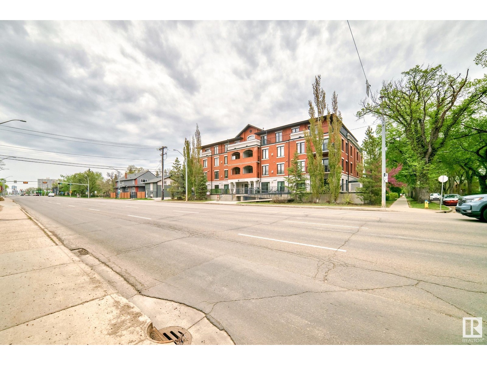 #102 7907 109 St Nw, Edmonton, Alberta  T6G 1C7 - Photo 39 - E4437746