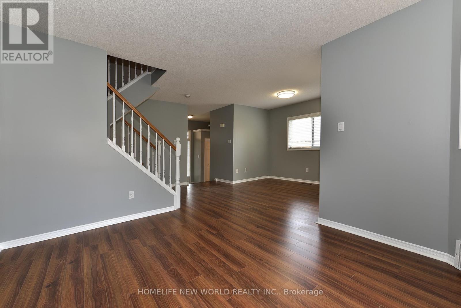 9 - 185 North Centre Road, London North, Ontario  N5X 4C9 - Photo 6 - X12163815