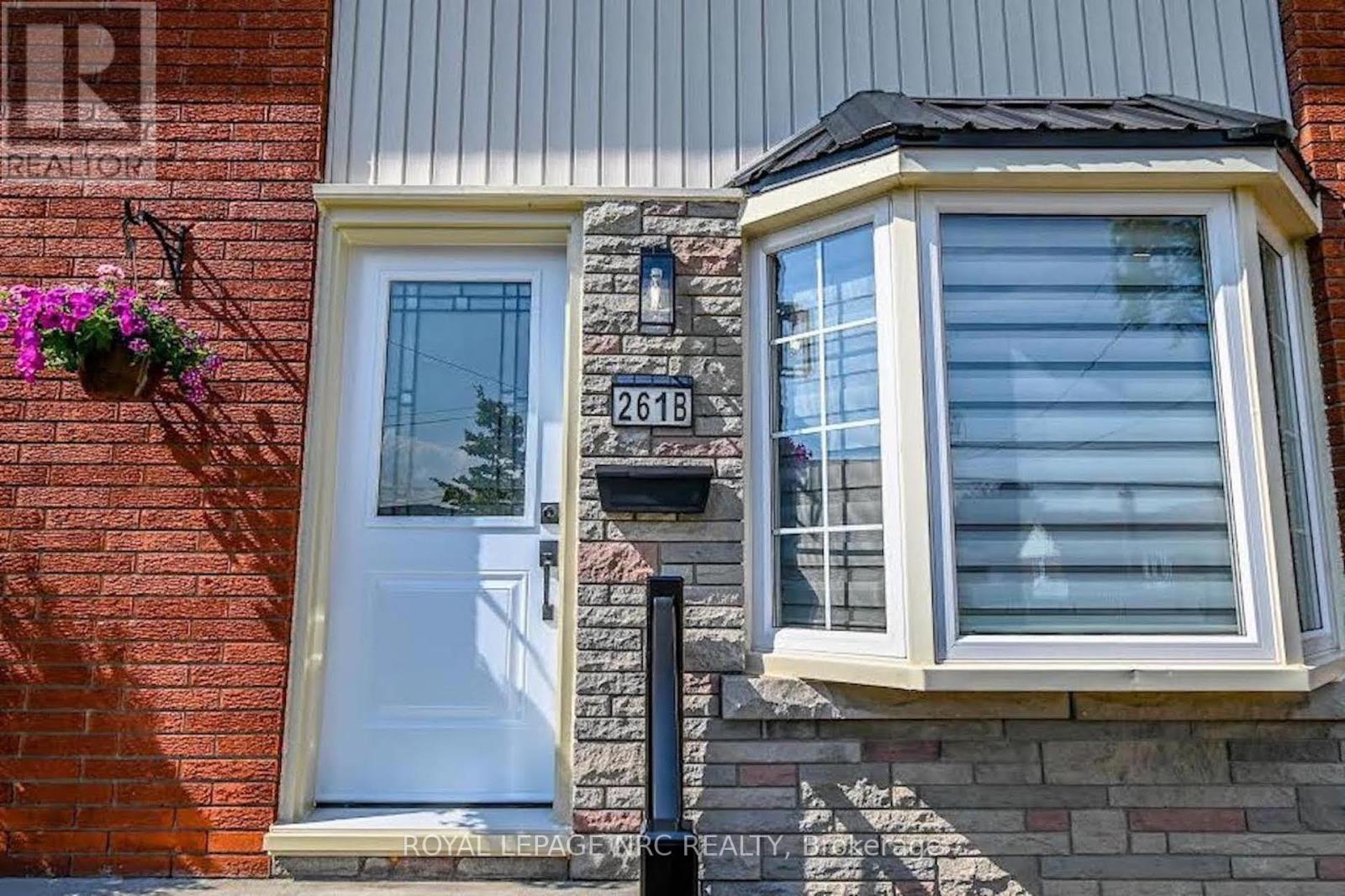 B - 261 SCOTT STREET, St. Catharines, Ontario