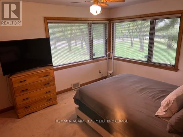 6378 Mountain Road, Niagara Falls (Stamford), Ontario  L2E 6S4 - Photo 16 - X12165007