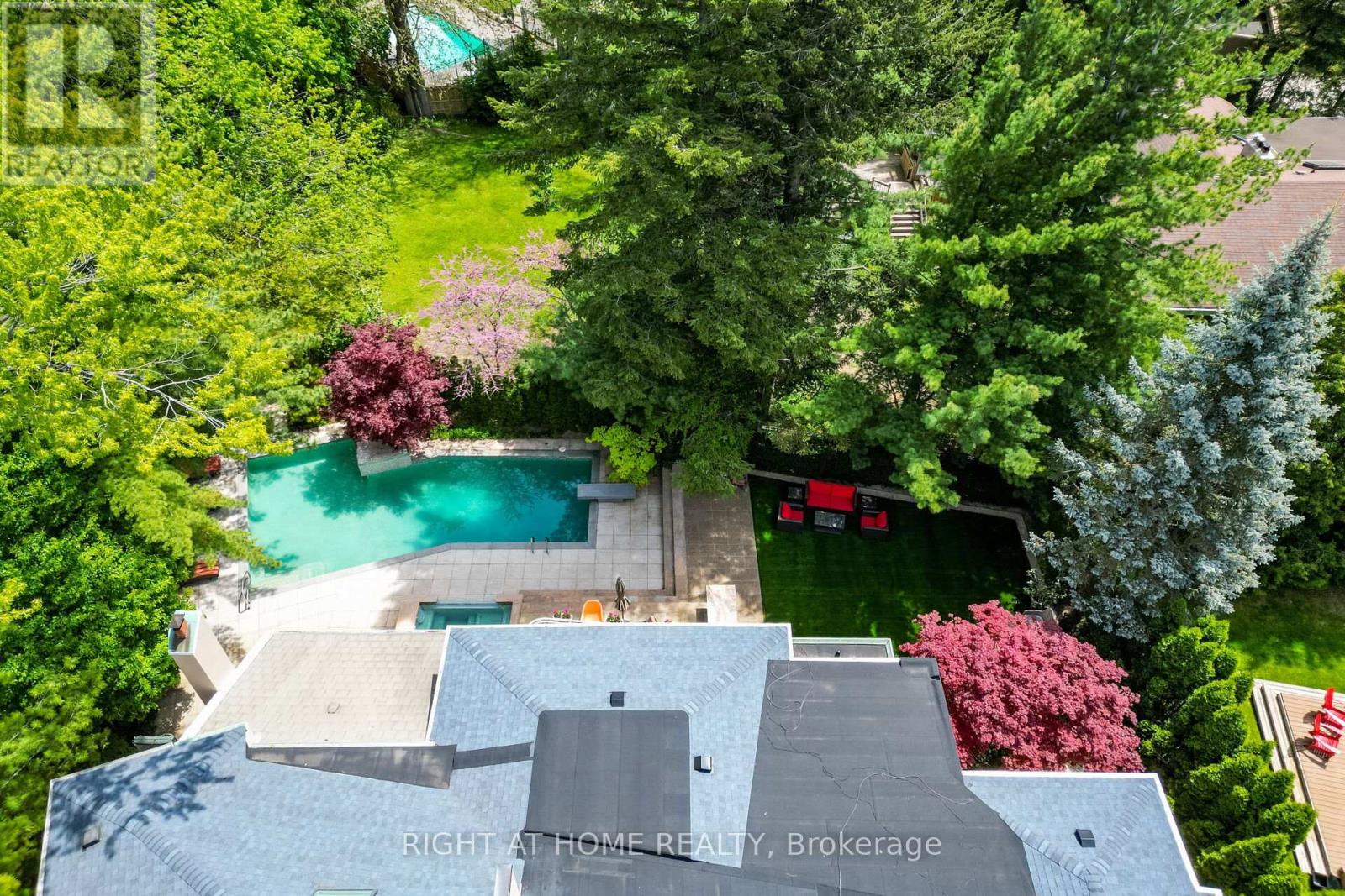 Property at 1 FRIARS LANE image 5