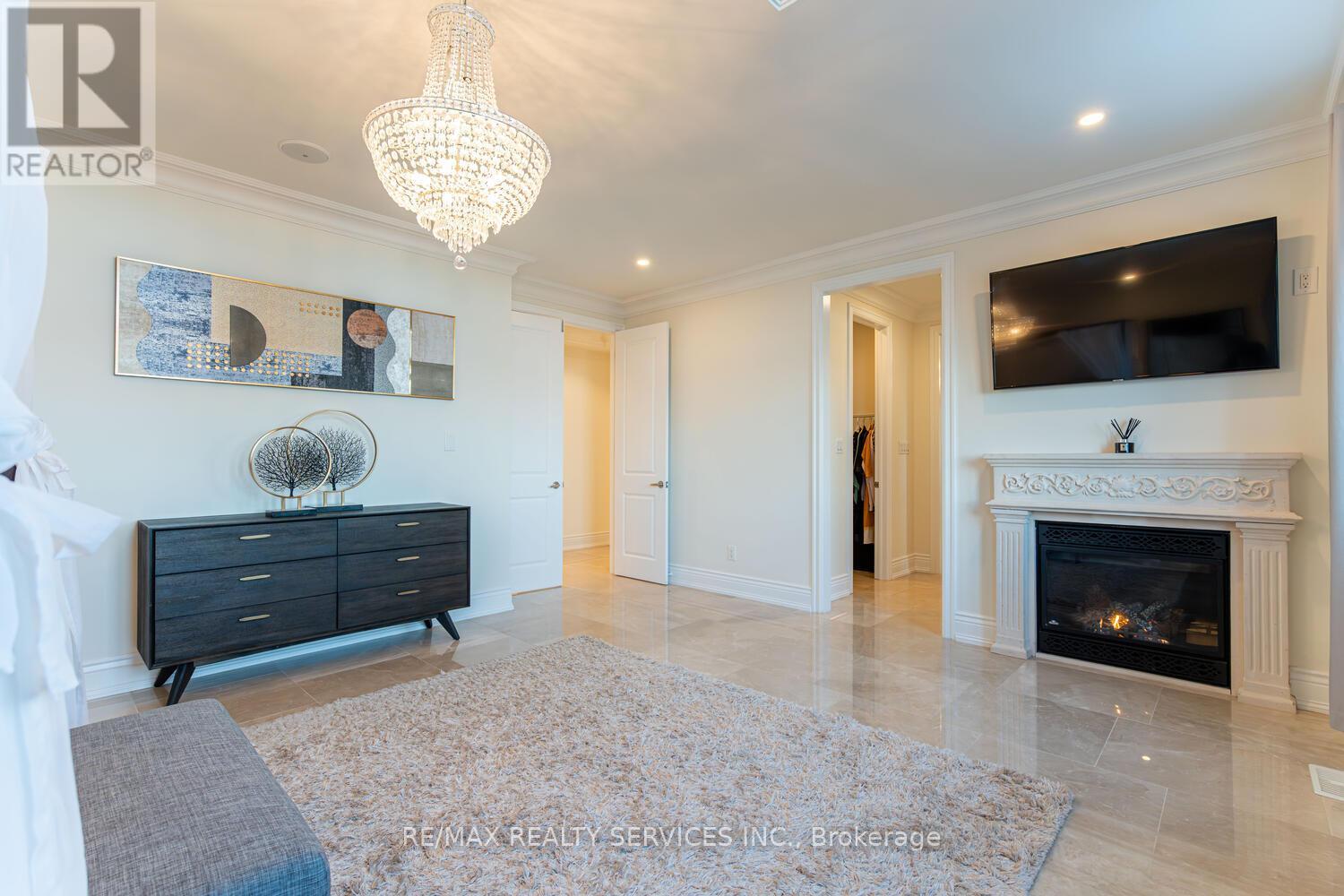 9 Interlacken Drive, Brampton, Ontario  L6X 0Y1 - Photo 24 - W12164646
