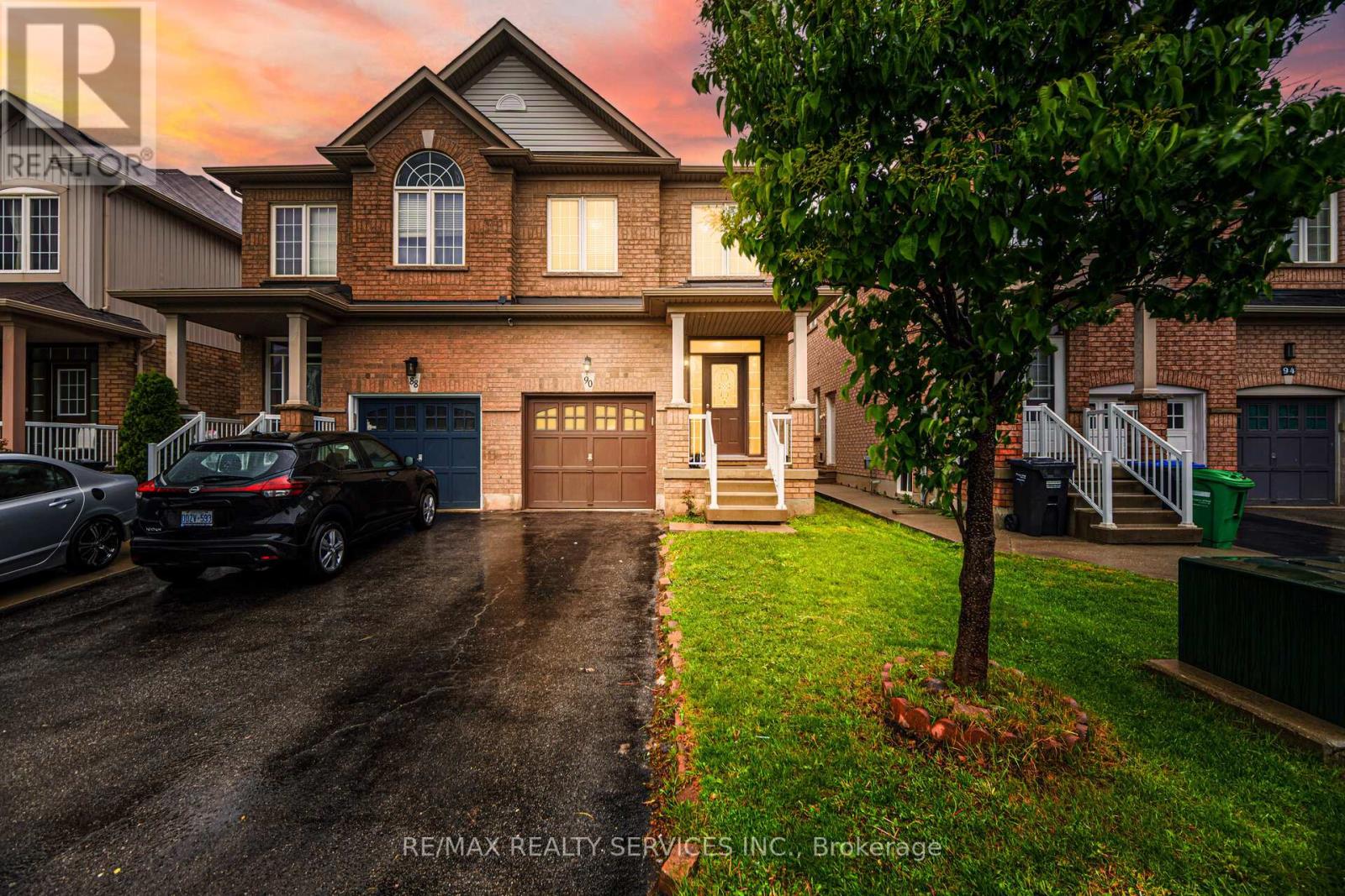 90 Crumlin Crescent, Brampton, Ontario  L6X 0Y4 - Photo 1 - W12164686