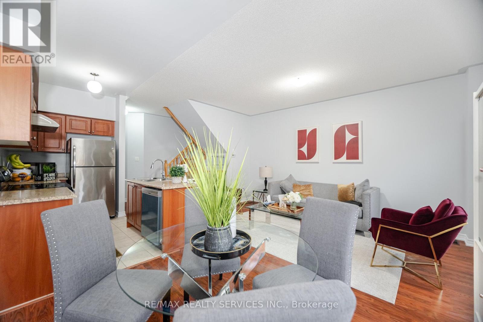 90 Crumlin Crescent, Brampton, Ontario  L6X 0Y4 - Photo 14 - W12164686